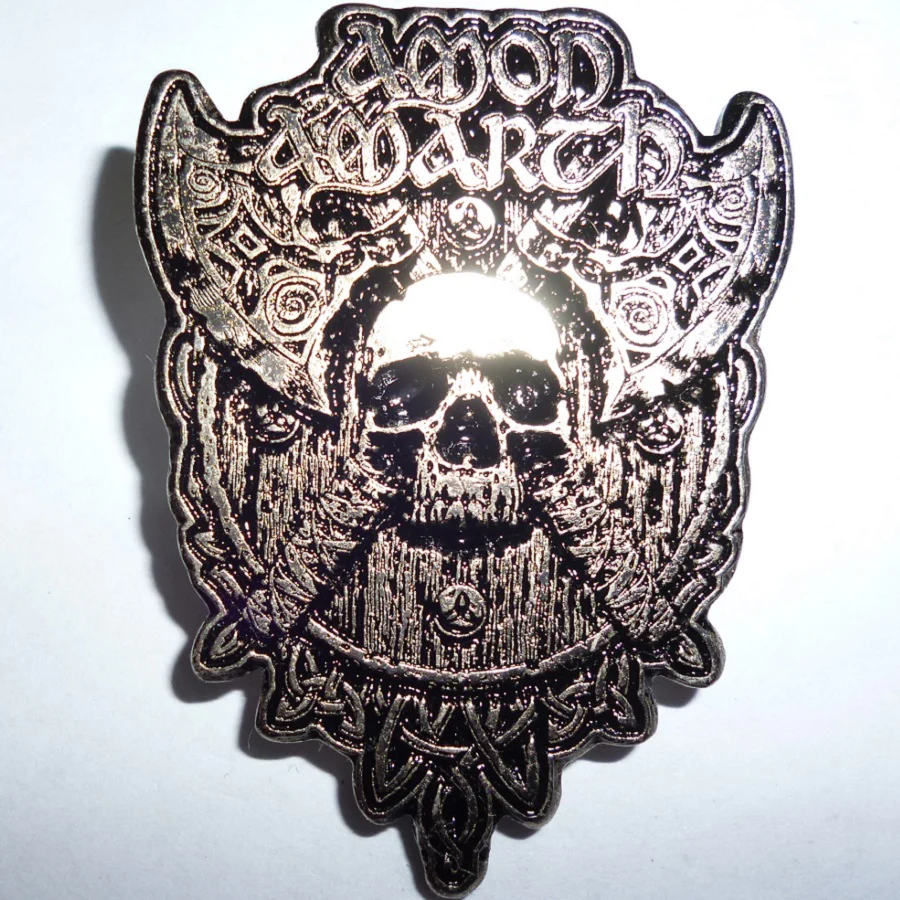 Amon Amarth | Pin Badge Skull & Axes - Image 2