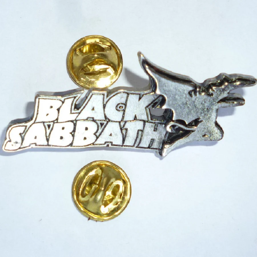 Black Sabbath | Pin Badge Evil 3D Logo - Image 2