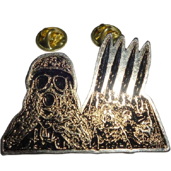 Carnivore | Pin Badge Retaliation - Image 2