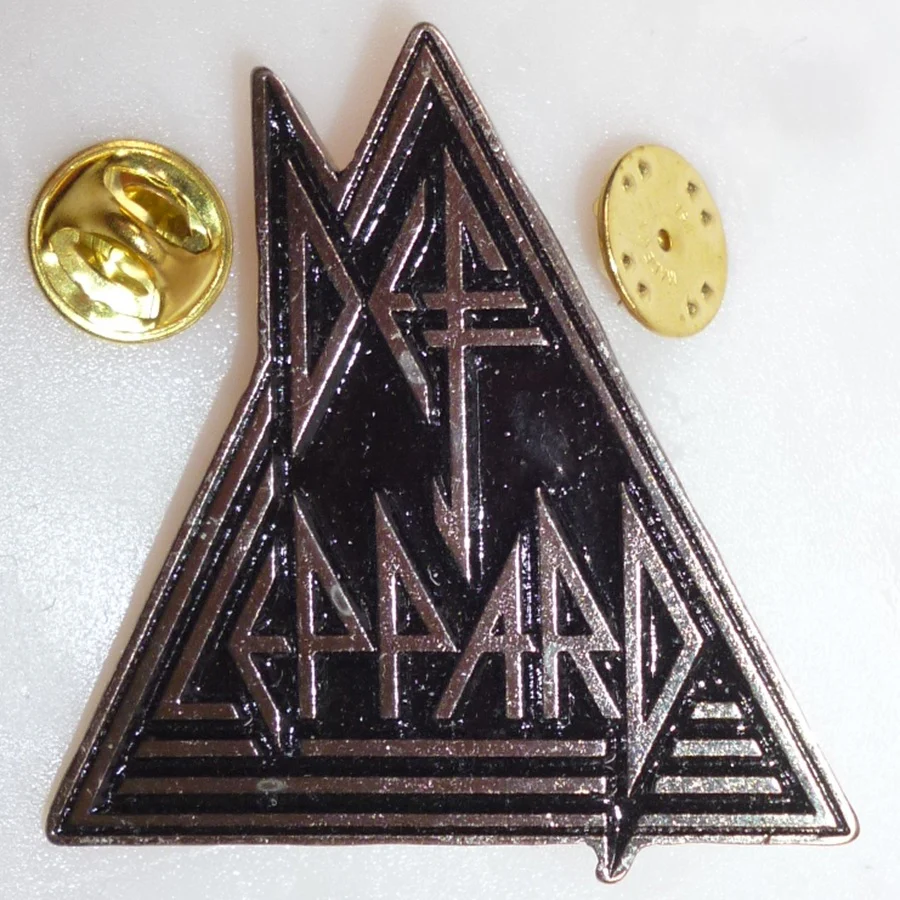 Def Leppard | Pin Badge Triangular Logo Black - Image 3