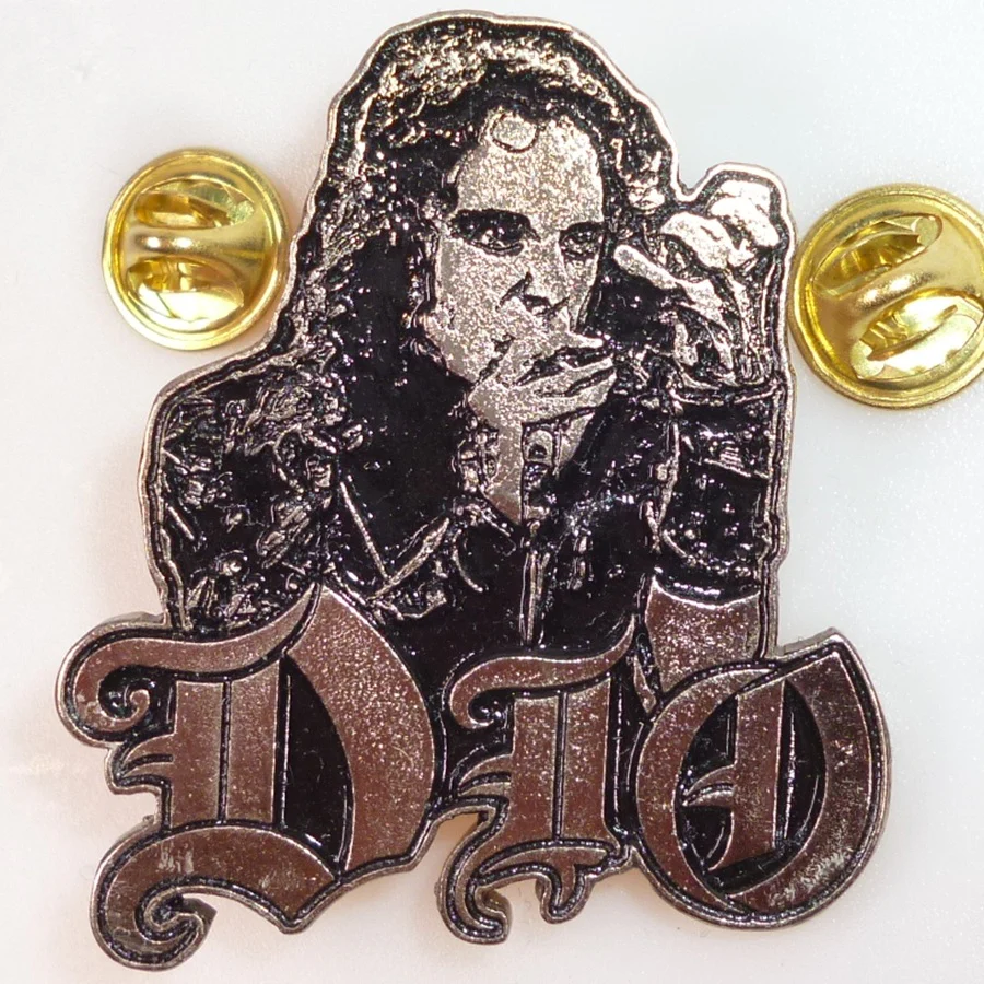Dio | Pin Badge Dio Singing - Image 2