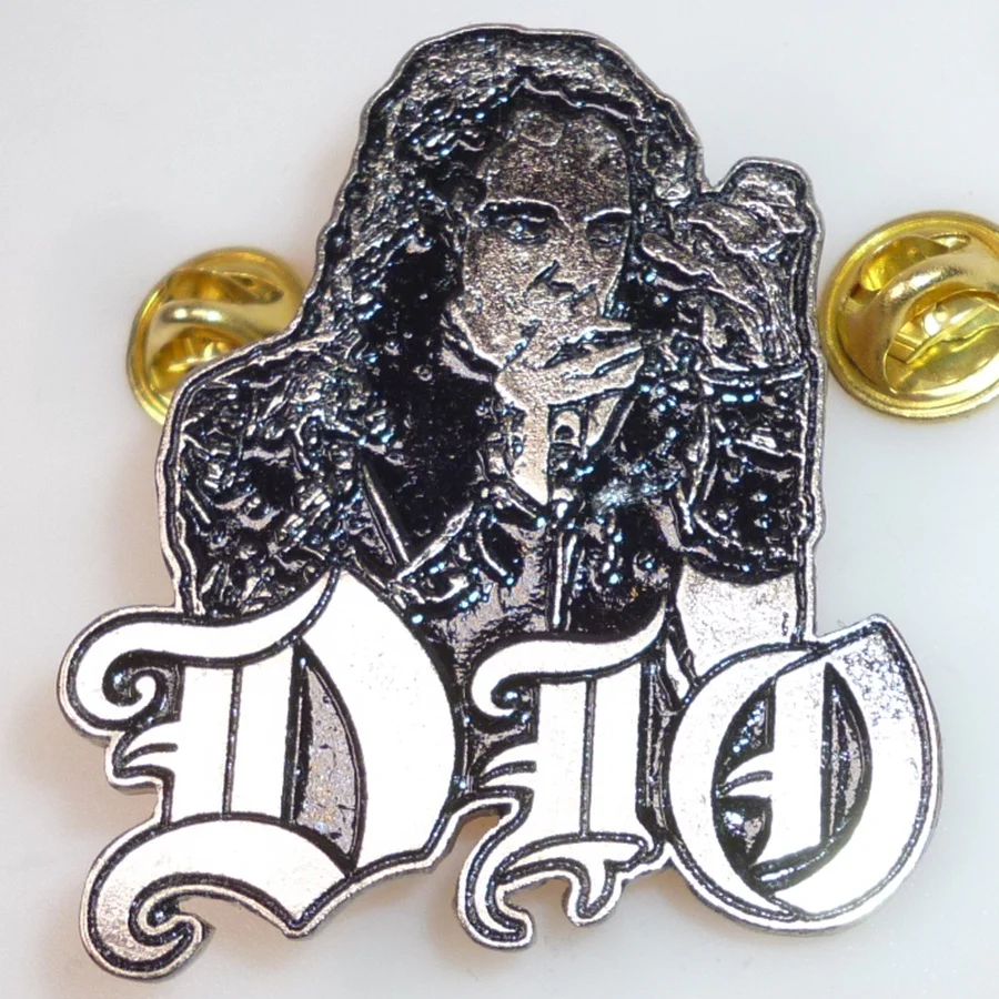Dio | Pin Badge Dio Singing - Image 3