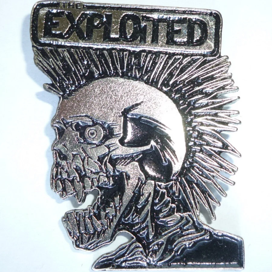 Exploited | Pin Badge Vintage Skull
