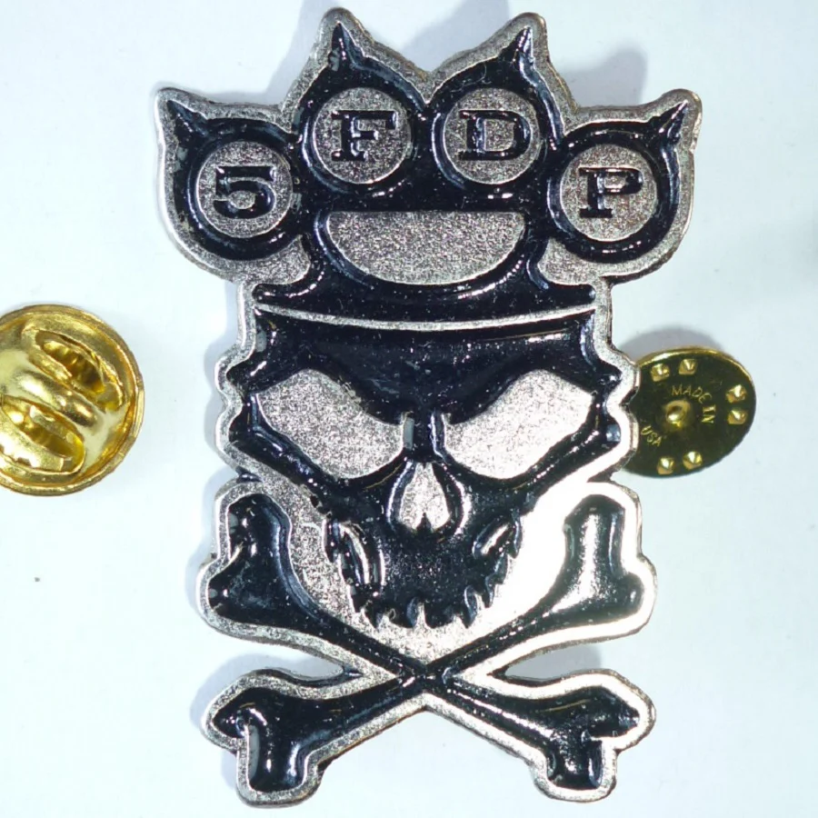 Five Finger Death Punch | Pin Badge King Pirate - Image 2