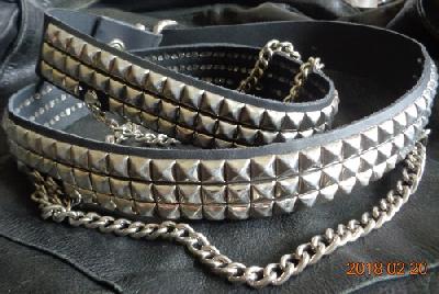 Generic | 3-row Small Piramid-chain M