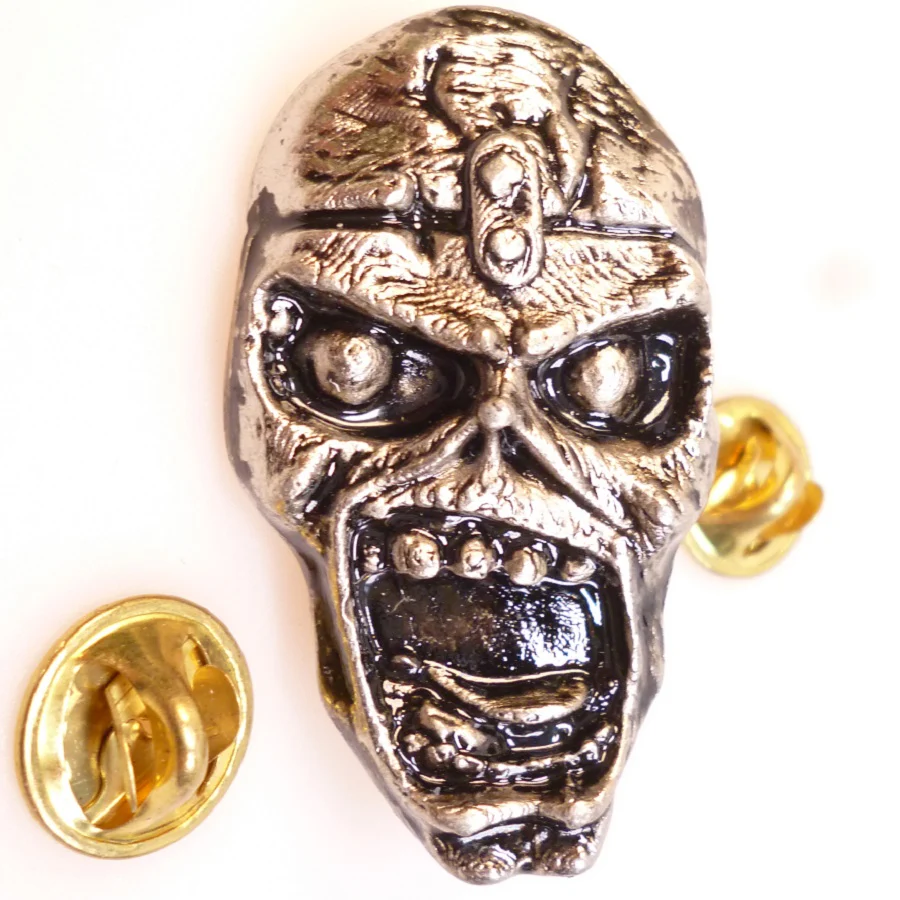 Iron Maiden | Pin Badge Piece of Mind Head 3D - Image 2