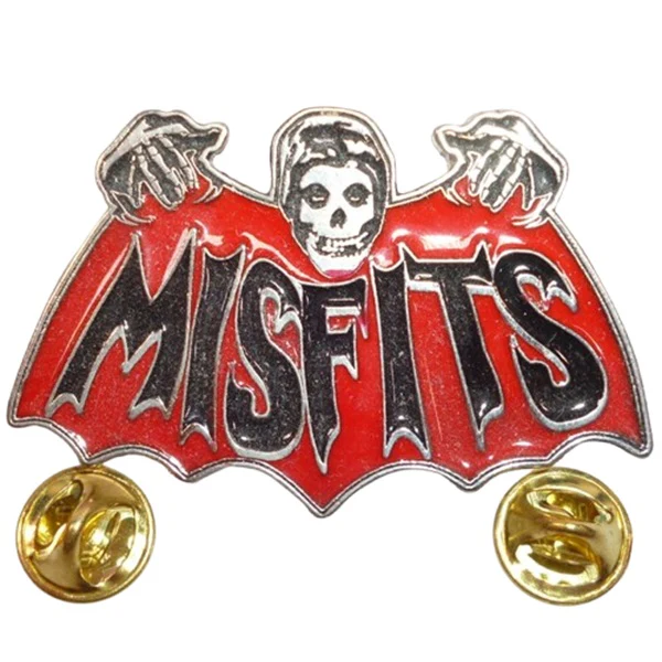 Misfits | Pin Badge Bat Skull Red - Image 3