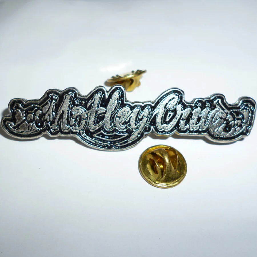 Motley Crue | Pin Badge Dr.Feelgood Logo - Image 2