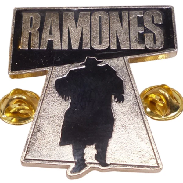 Ramones | Pin Badge Pleasant Dreams - Image 2