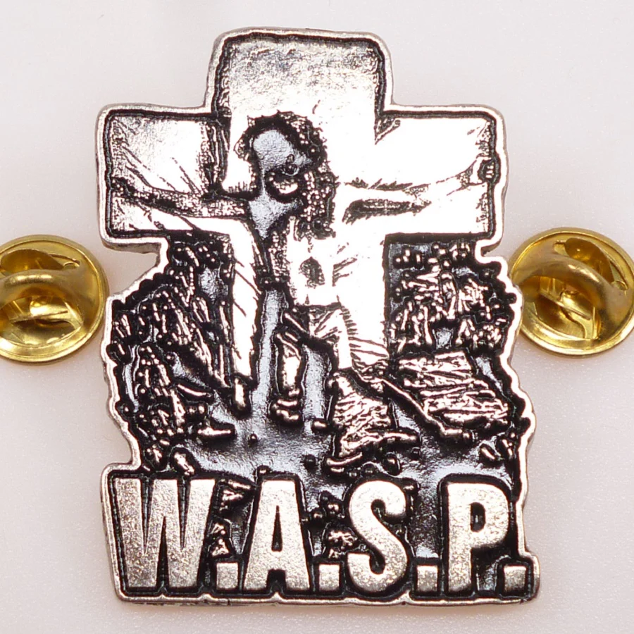 Wasp | Pin Badge The Crimson Idol - Image 2